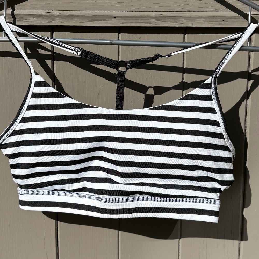 Mondetta sports bra y-strap cage black white XS